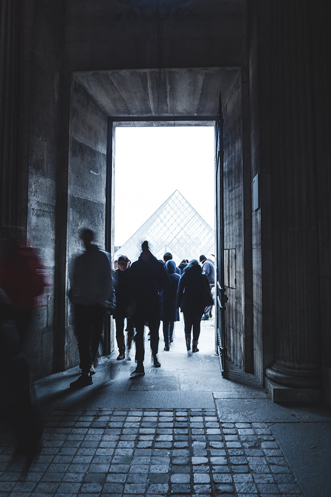 Paris City Guide - Le Louvre