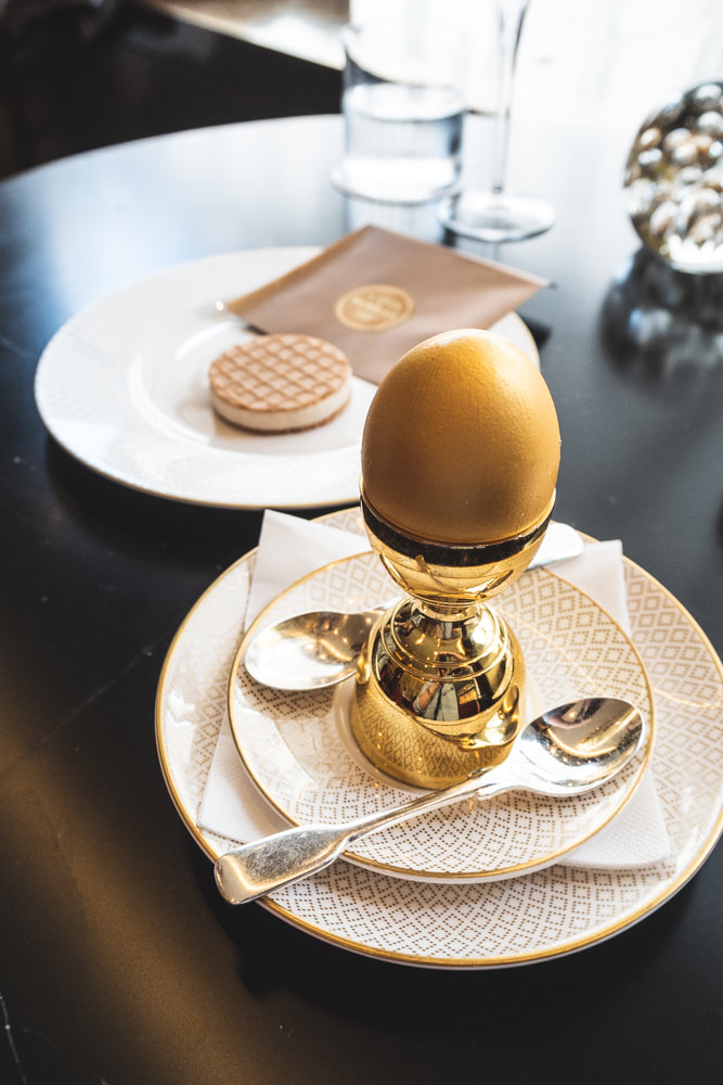 London City Guide - Golden Egg Flan at Cakes and Bubbles